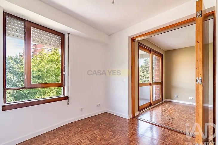 main-listing-picture-0