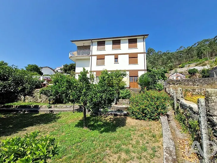 main-listing-picture-0