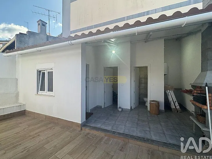 main-listing-picture-0