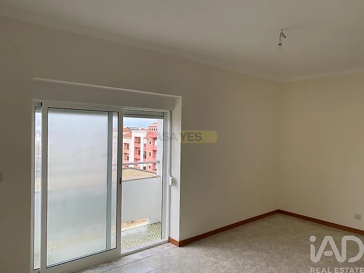 main-listing-picture-0