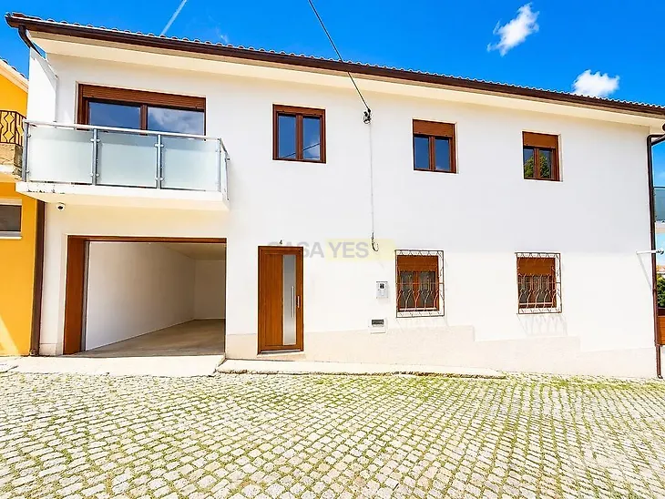 main-listing-picture-0