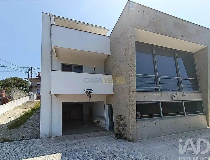 main-listing-picture-0
