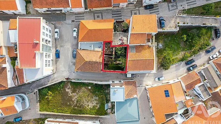 main-listing-picture-0