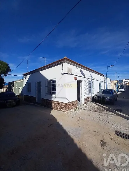 main-listing-picture-0