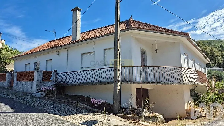 main-listing-picture-0