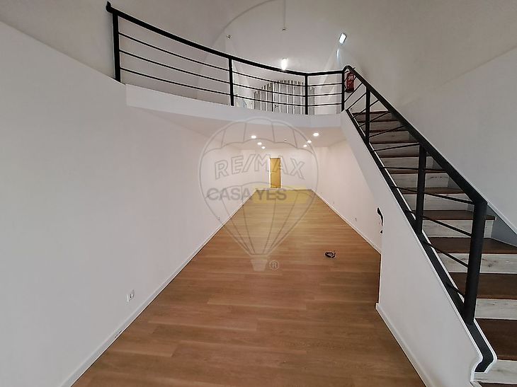 main-listing-picture-0
