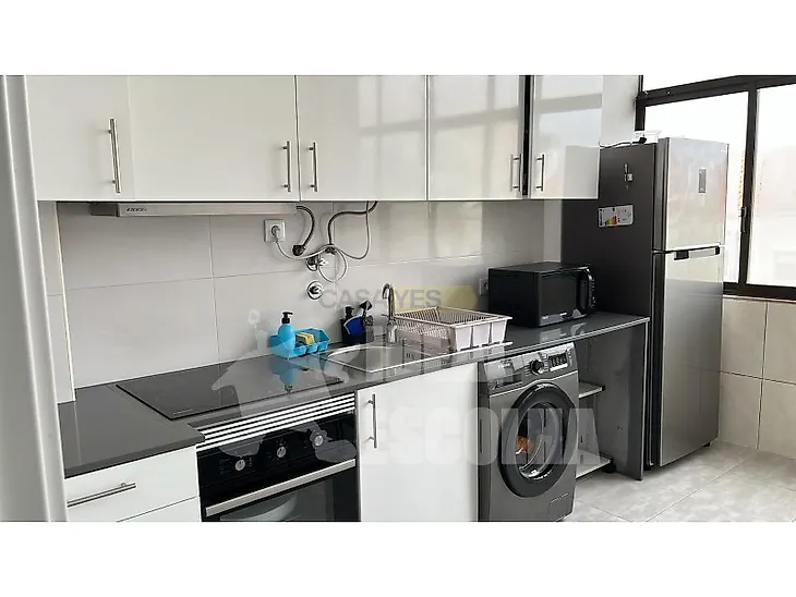 main-listing-picture-0