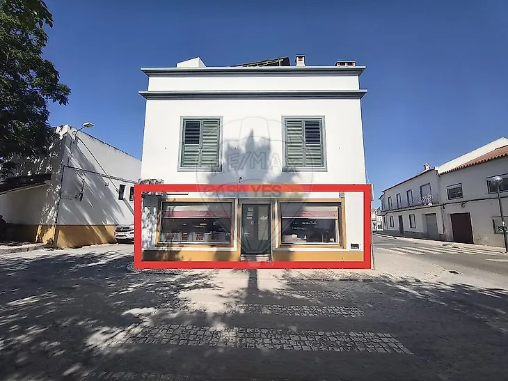 main-listing-picture-0