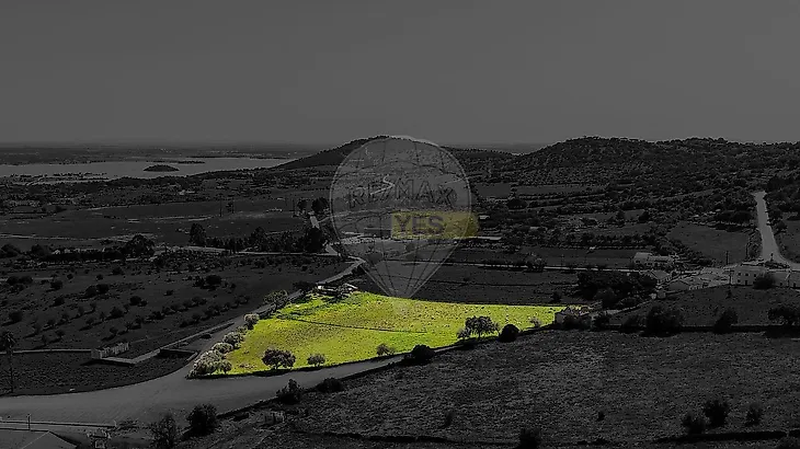 main-listing-picture-0