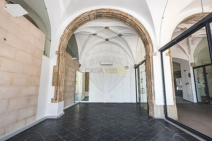 main-listing-picture-0