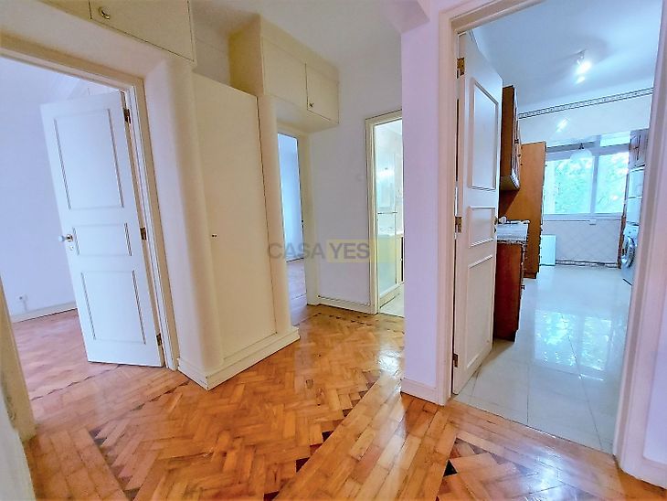 main-listing-picture-0