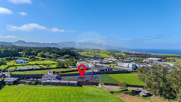 main-listing-picture-0