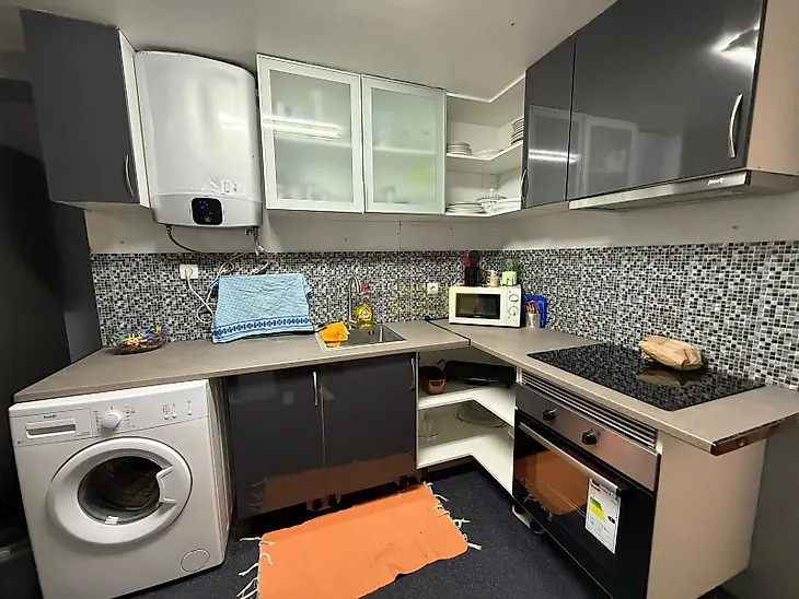 main-listing-picture-0