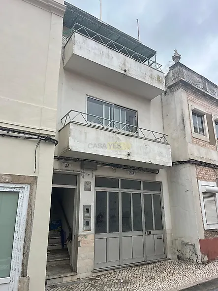main-listing-picture-0