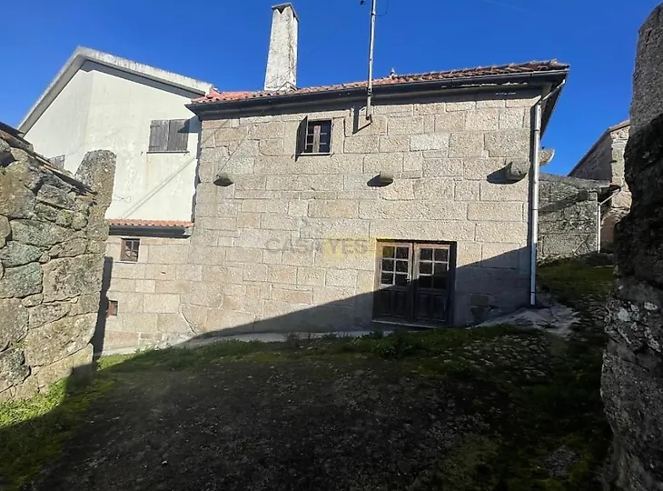 main-listing-picture-0