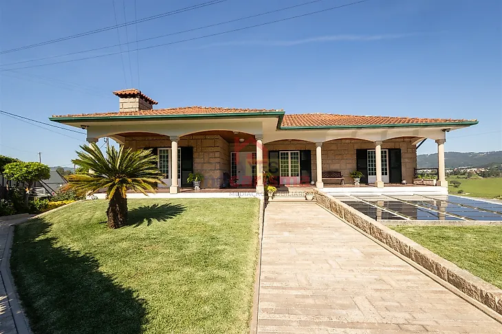 main-listing-picture-0