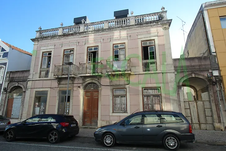 main-listing-picture-0