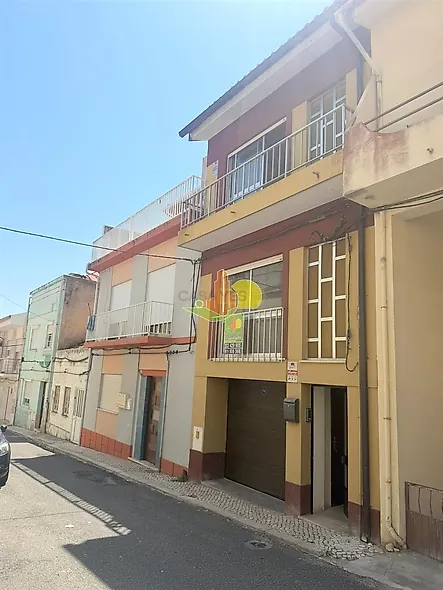 main-listing-picture-0