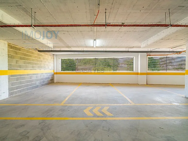 main-listing-picture-0