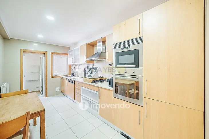 main-listing-picture-0