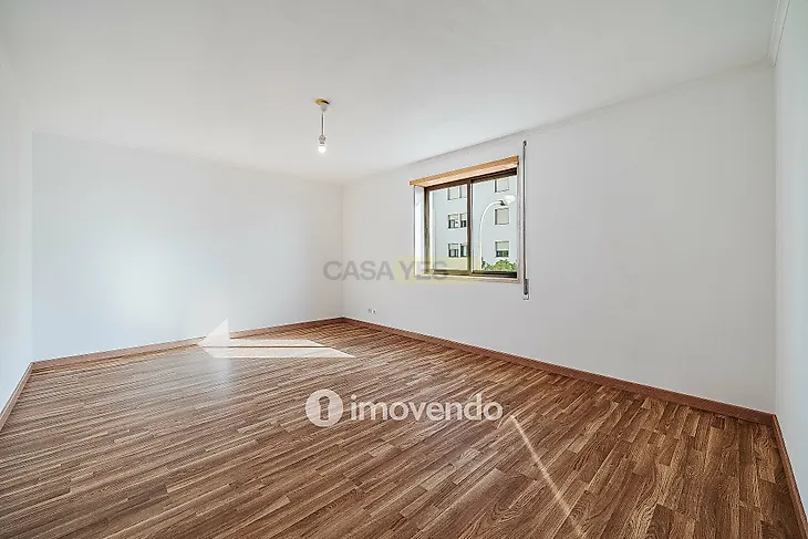 main-listing-picture-0