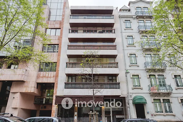 main-listing-picture-0