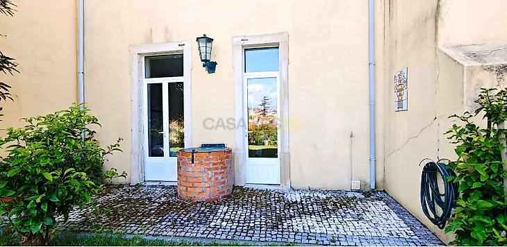 main-listing-picture-0