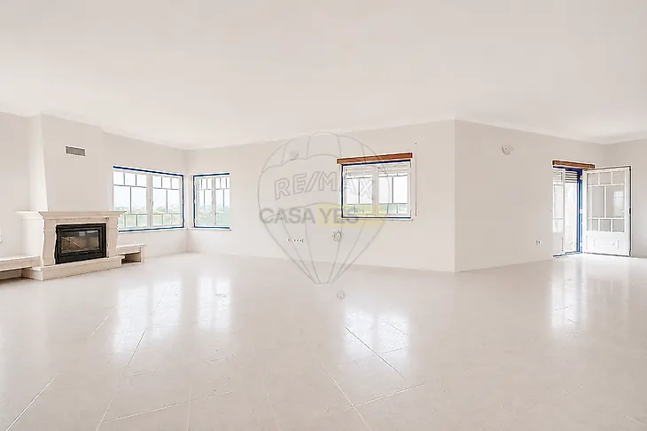 main-listing-picture-0