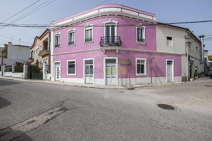 main-listing-picture-0