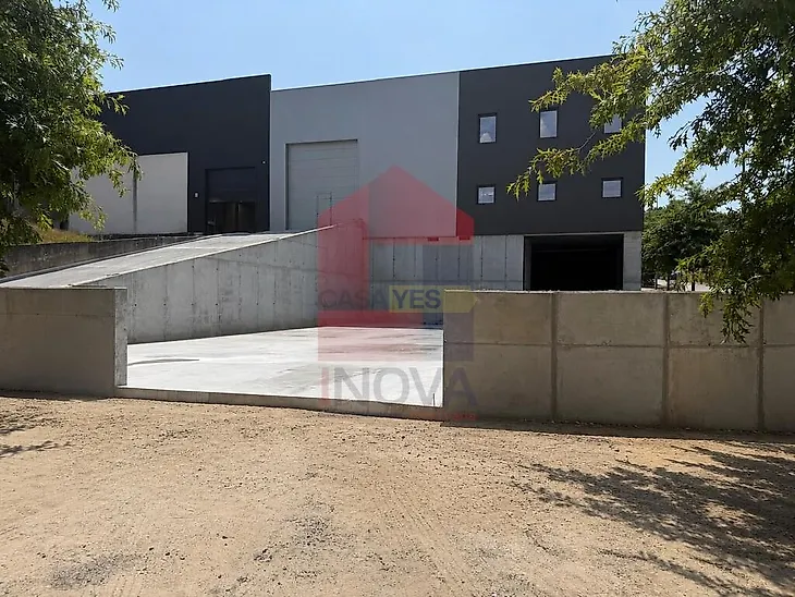main-listing-picture-0