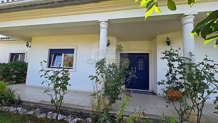 main-listing-picture-0