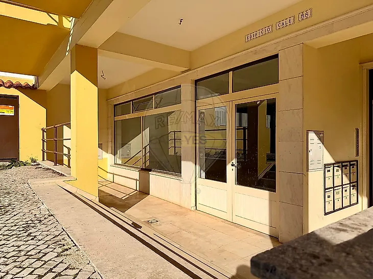 main-listing-picture-0