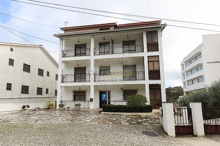 main-listing-picture-0