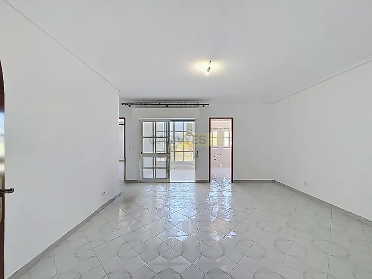 main-listing-picture-0