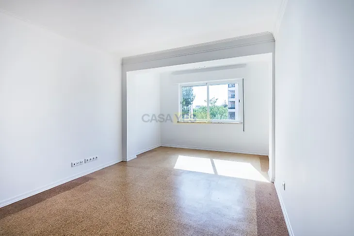 main-listing-picture-0