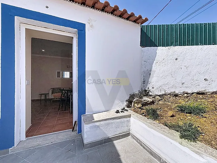 main-listing-picture-0