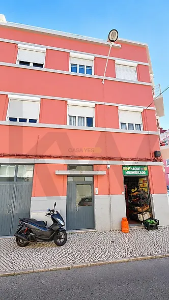 main-listing-picture-0