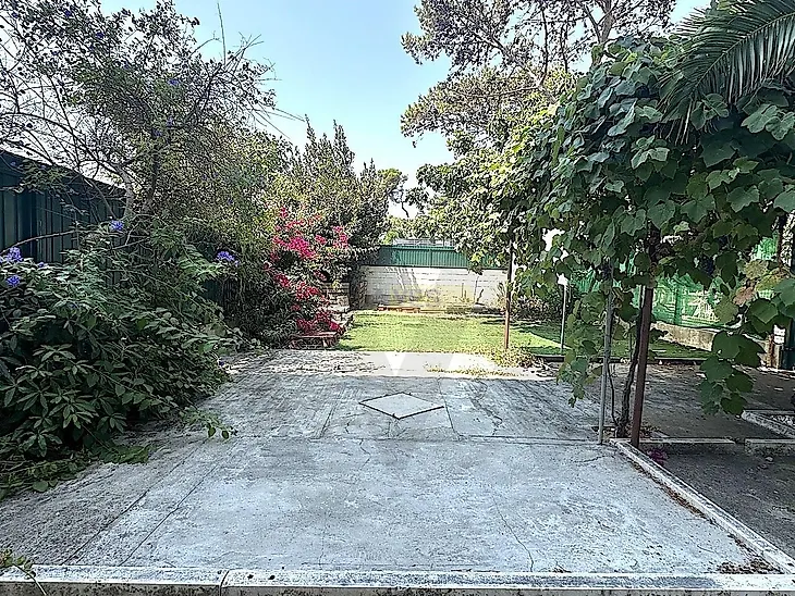 main-listing-picture-0