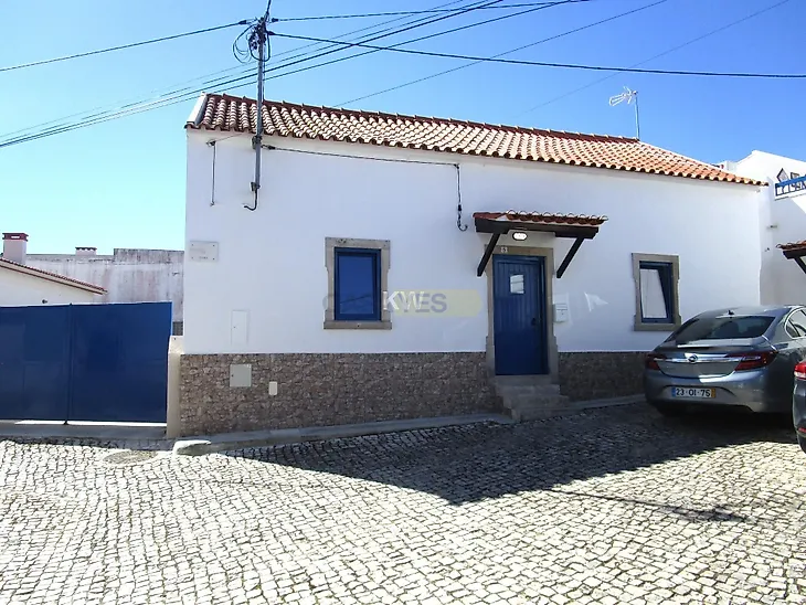 main-listing-picture-0
