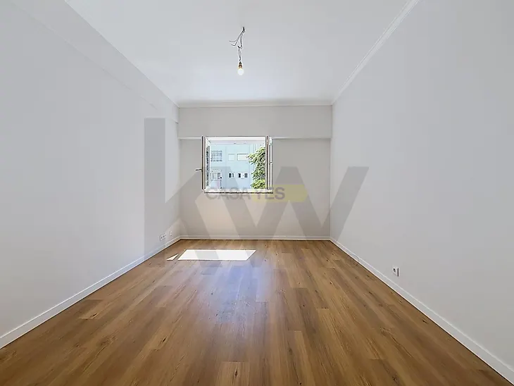 main-listing-picture-0