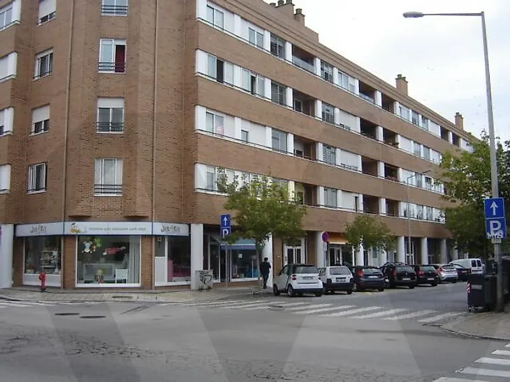 main-listing-picture-0