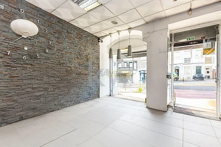 main-listing-picture-0