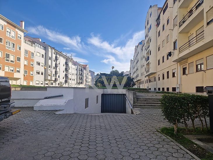 main-listing-picture-0