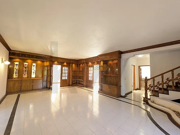 main-listing-picture-0
