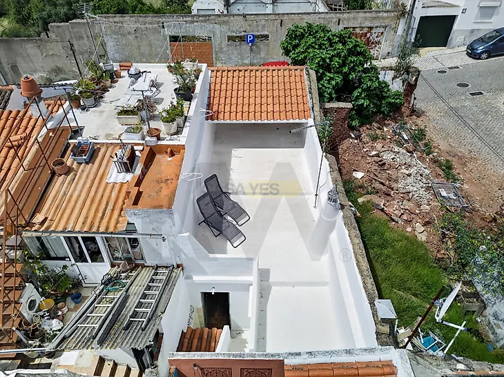 main-listing-picture-0
