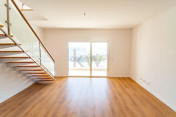 main-listing-picture-0