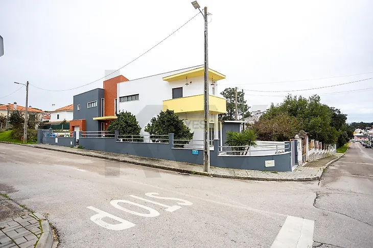 main-listing-picture-0