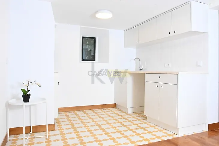 main-listing-picture-0