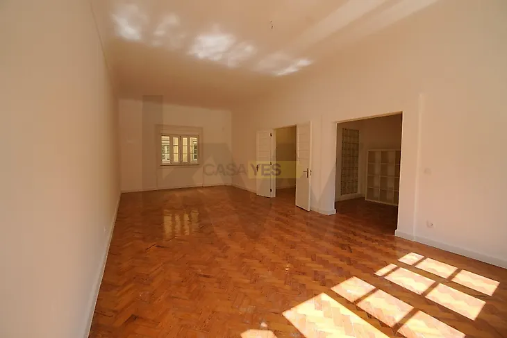 main-listing-picture-0