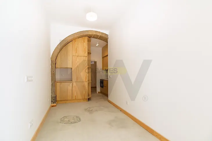 main-listing-picture-0